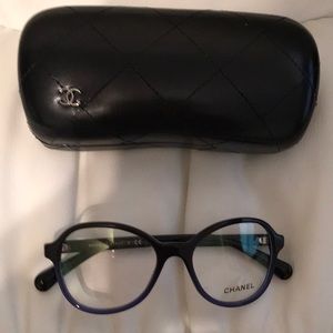 Eye glass Chanel autentic.